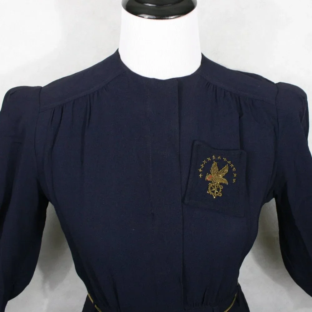 Vintage 40's Navy Blue Crepe Dress w/Embroider Pocket & Gold Cord Belt SZ XS EUC - Picture 4 of 7
